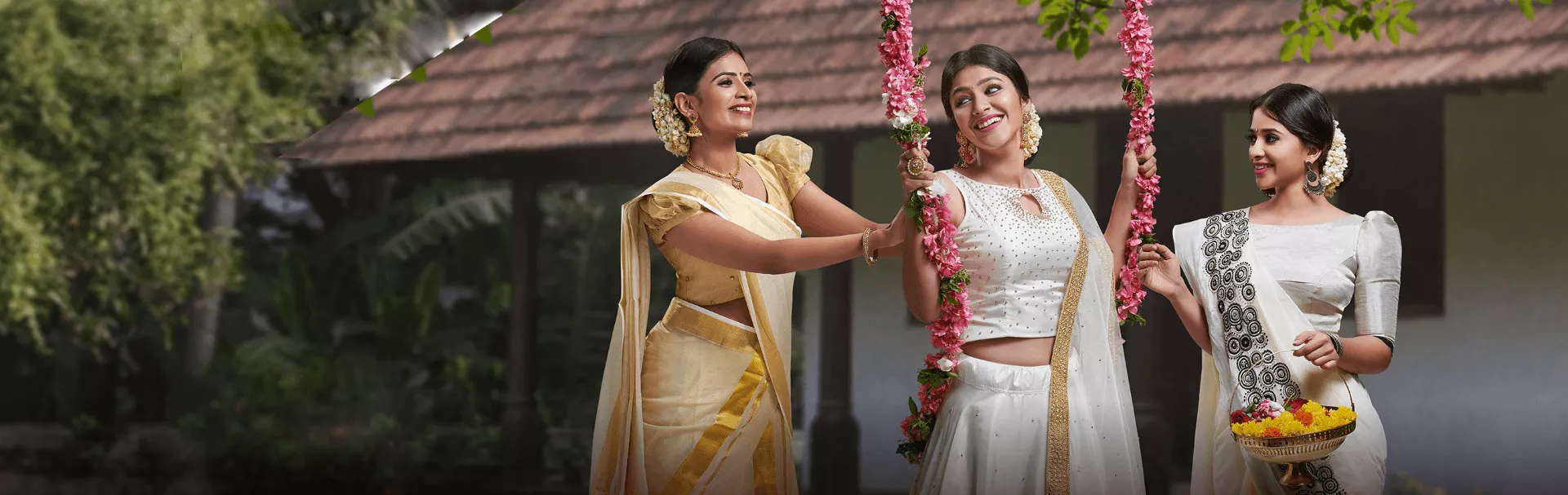 ft. post Goa tan and Malayali wedding decor 🤎 #kerala #wedding #saree |  Instagram