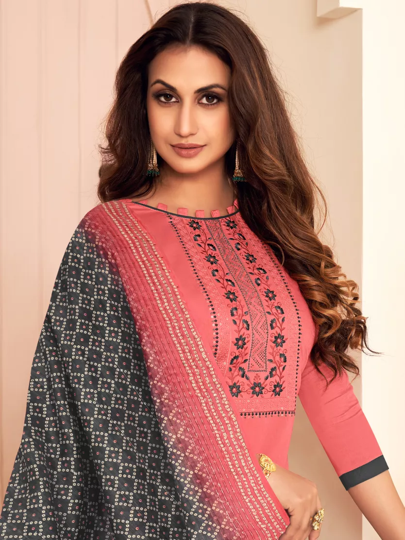 Gold Thread and Sequins work Straight Cut Salwar Suit – Seasons Chennai